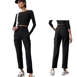 Athleta Endless High Rise Cargo Pants Black Travel Stretch Utility Size 4